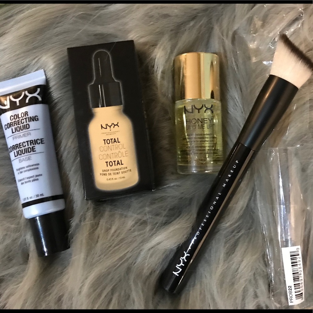 NYX Total Control